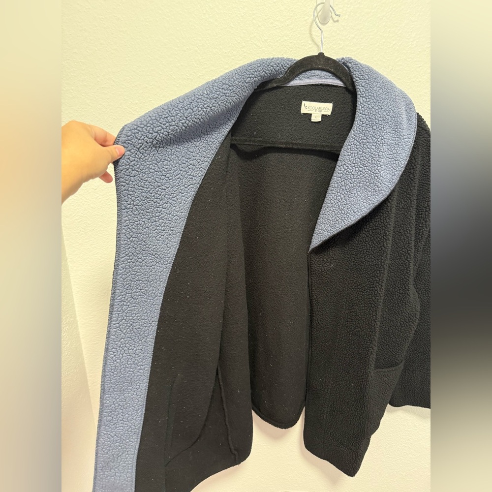 Koolaburra Black and Blue Teddy Jacket Size Large - Picture 3 of 5